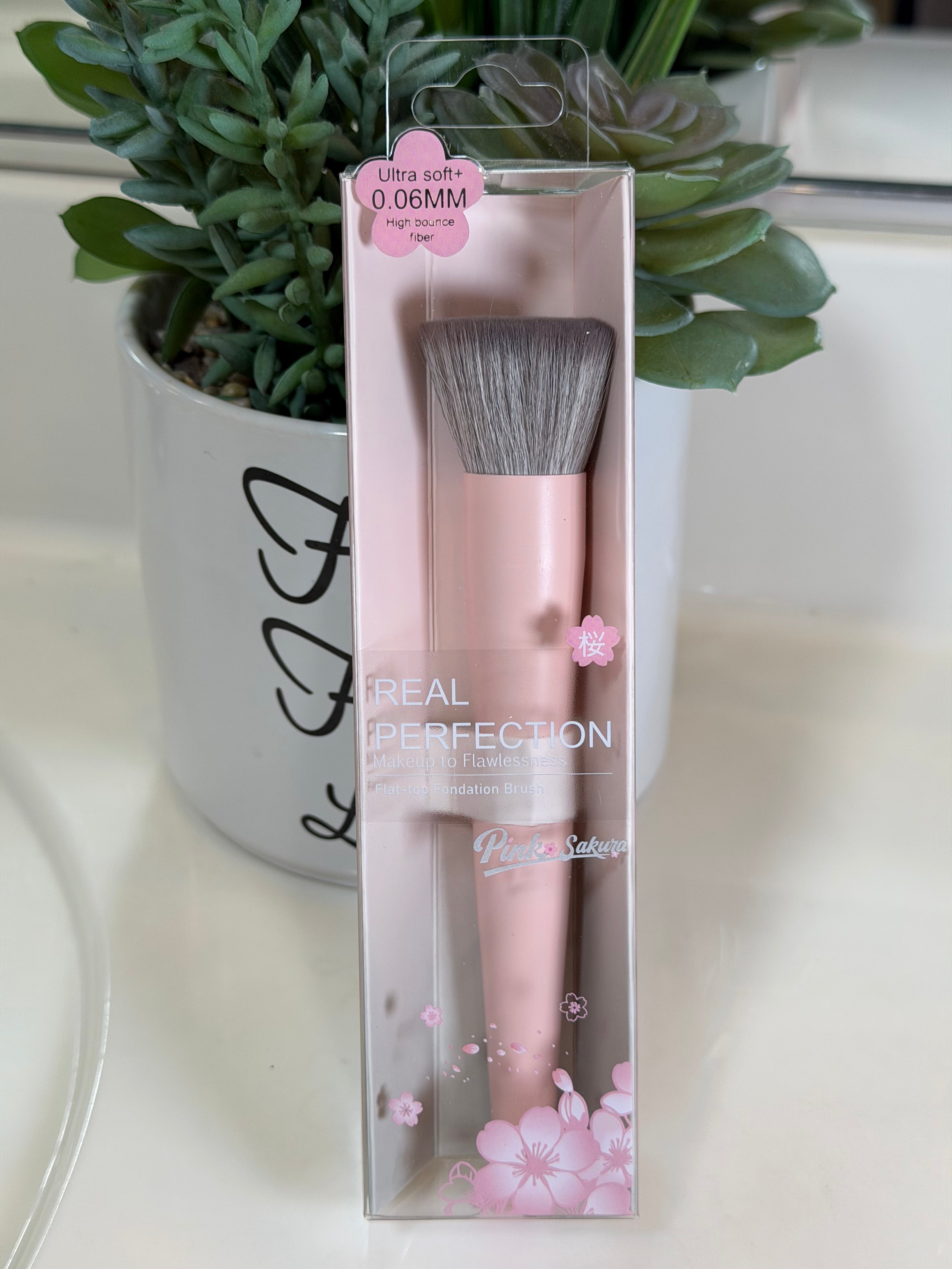 REAL PERFECTION PINK SAKURA FLAT-TOP FOUNDATION BRUSH