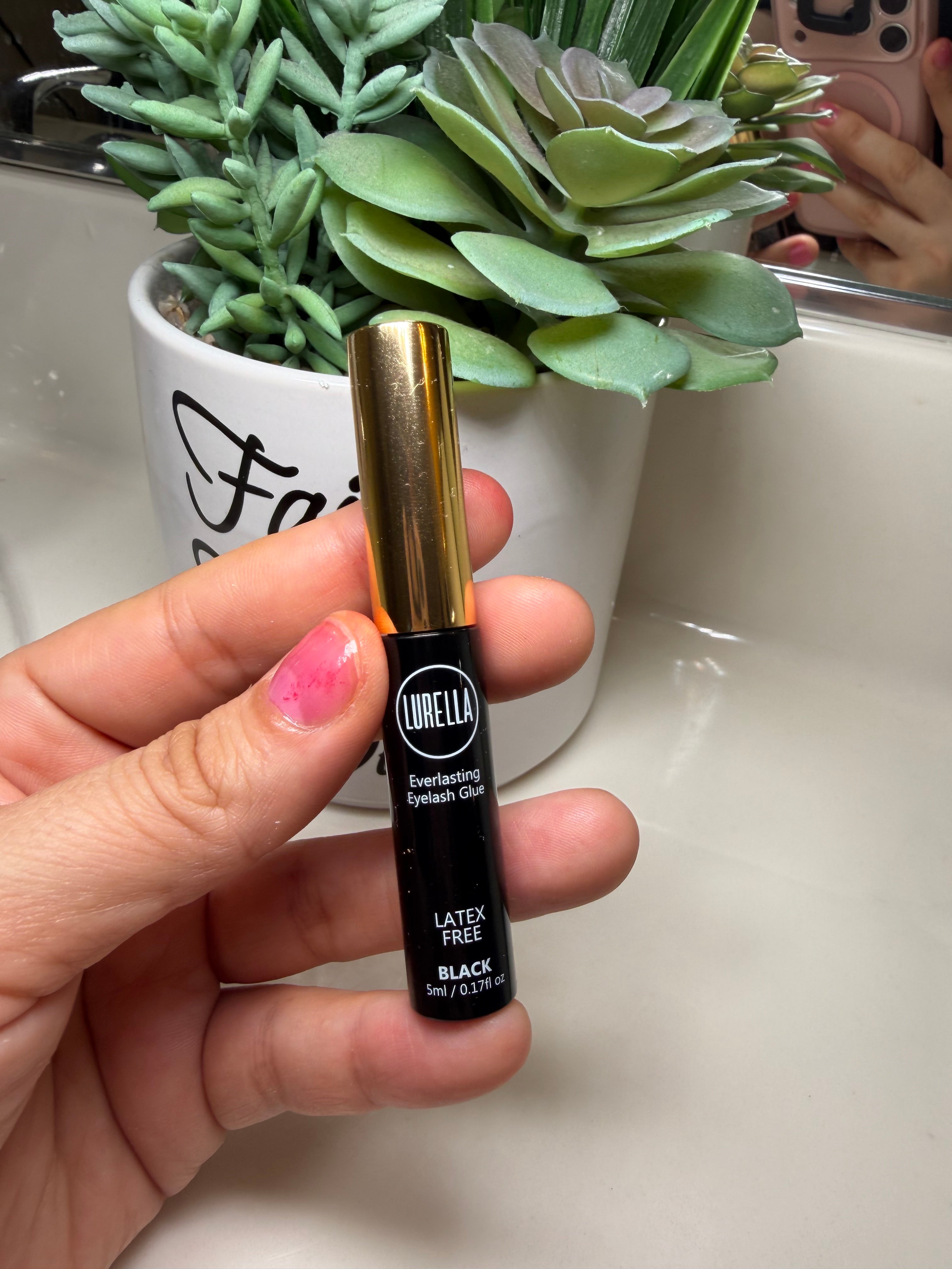 Lurella Lash glue