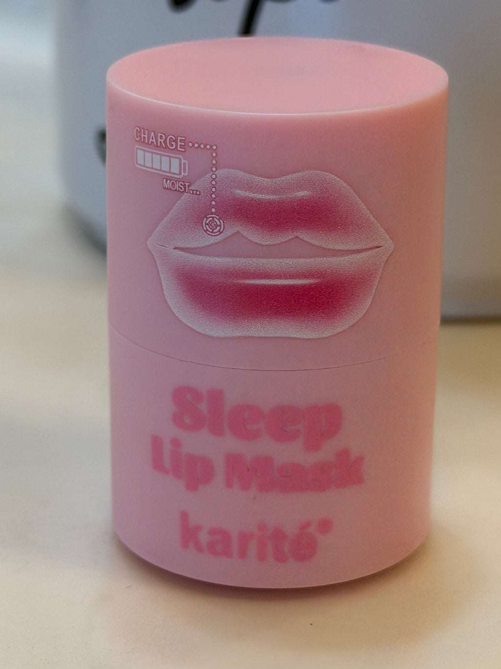 Sleep lip mask