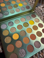 KARA DUO EYESHADOW PALLET