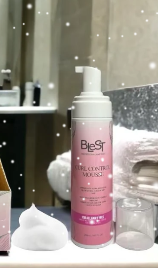 Control Mousse with Jojoba & Castor Oil 3