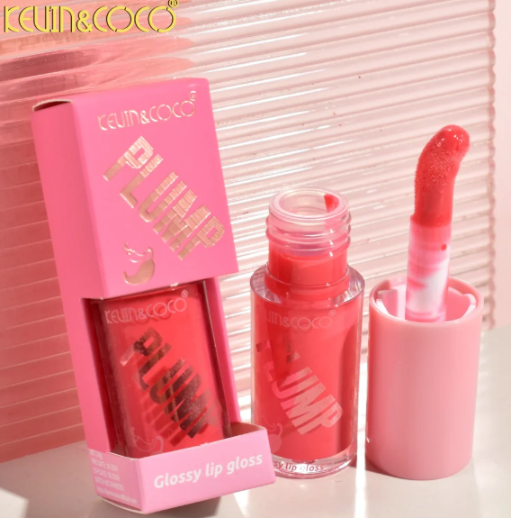 kevin & Coco glossy lip gloss  (lip plump)